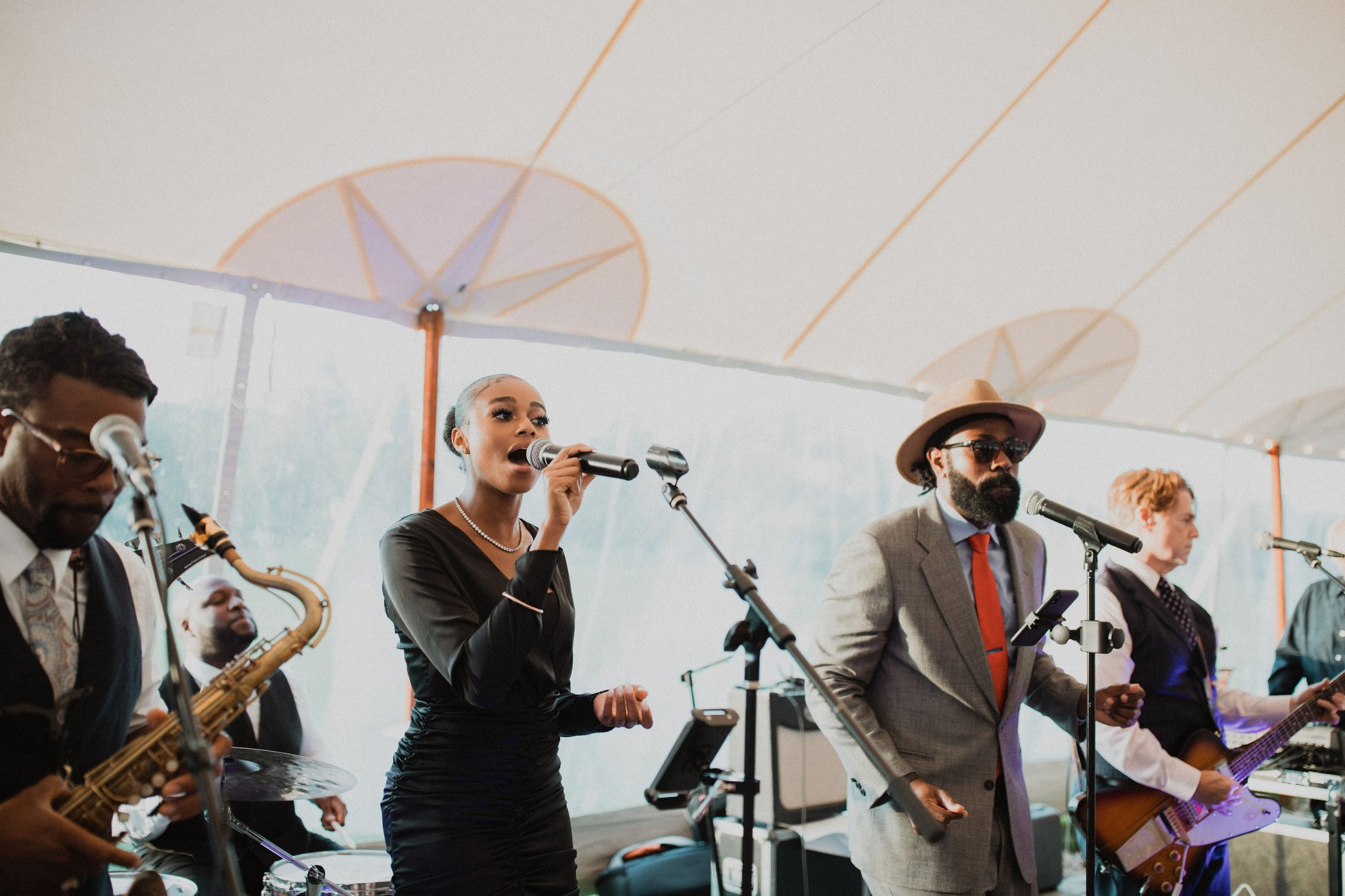 working with your wedding DJ or band